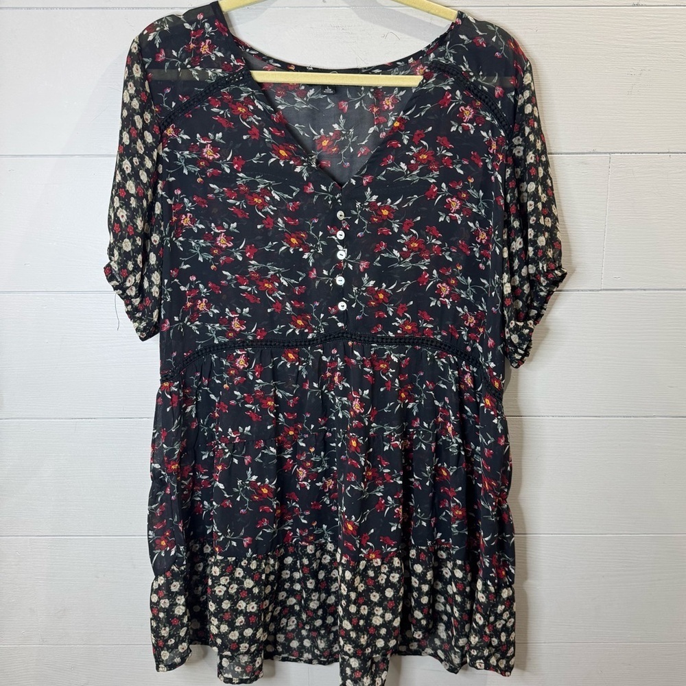 Suzanne Betro | Floral Black and Red Women's Sheer Top Large